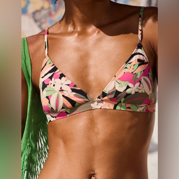 ROXY Pt Beach Classics Bikini - Picture 1 of 16